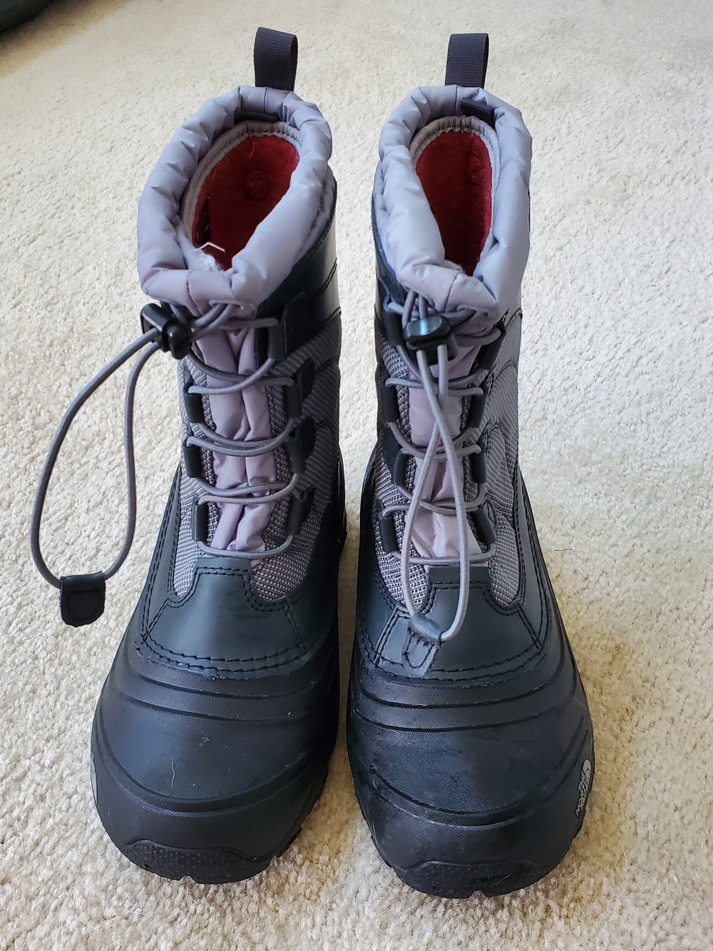 The North Face Kids Gray and Red Insulated Snow Boots. Size 5